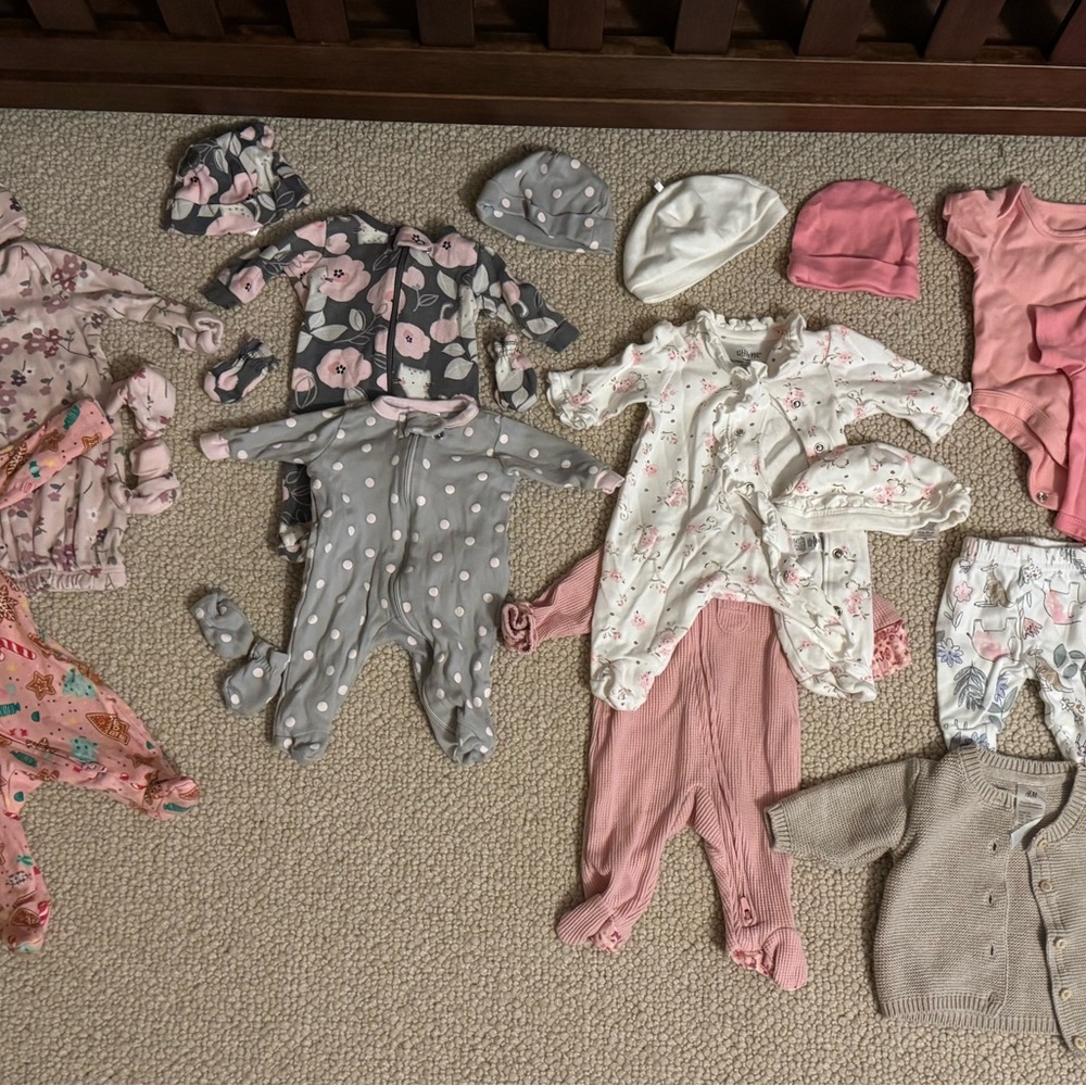 Premie Baby Girl Clothes - Adorable Pink & Grey - 12+ items